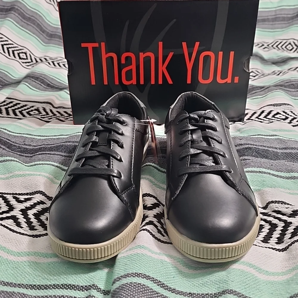 Deer Stags Boy's Joshua Sneaker, Black/Grey, 7M Big Kid NEW In Box‎